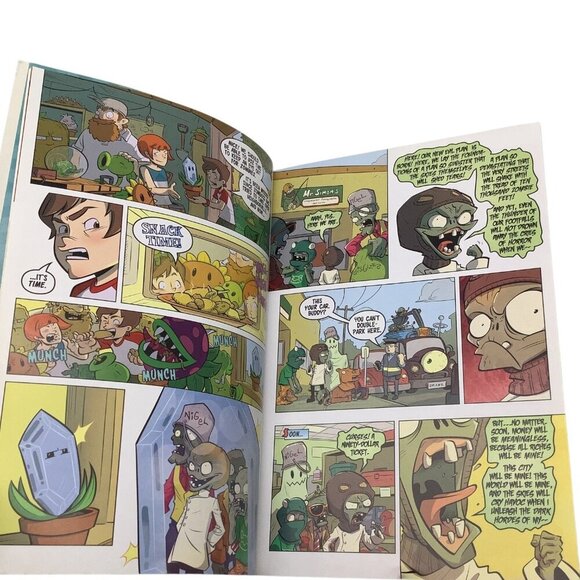Plants Vs. Zombies: Bully For You Paperback Comic Book By Paul Tobin 2015 - Picture 6 of 16